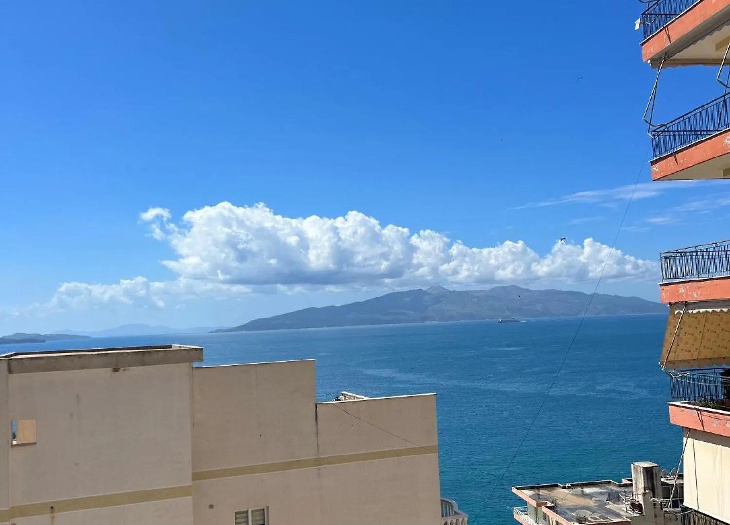 Ansi Paradiso Apartaments Sarandë