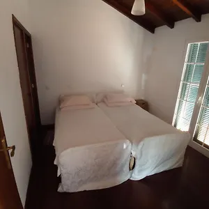 Casa Pedra Sea And Mountain Views Plus Pool Ferienhaus Arco da Calheta (Madeira)